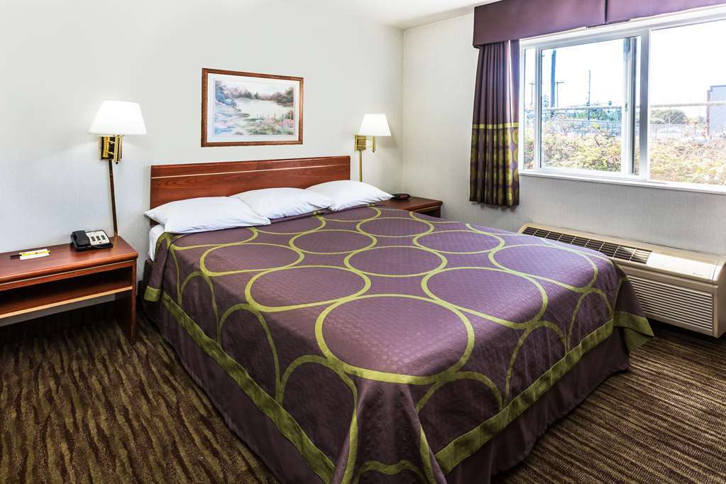 Hotel Super 8 By Wyndham Gresham/Portland Area Or Pokoj fotografie
