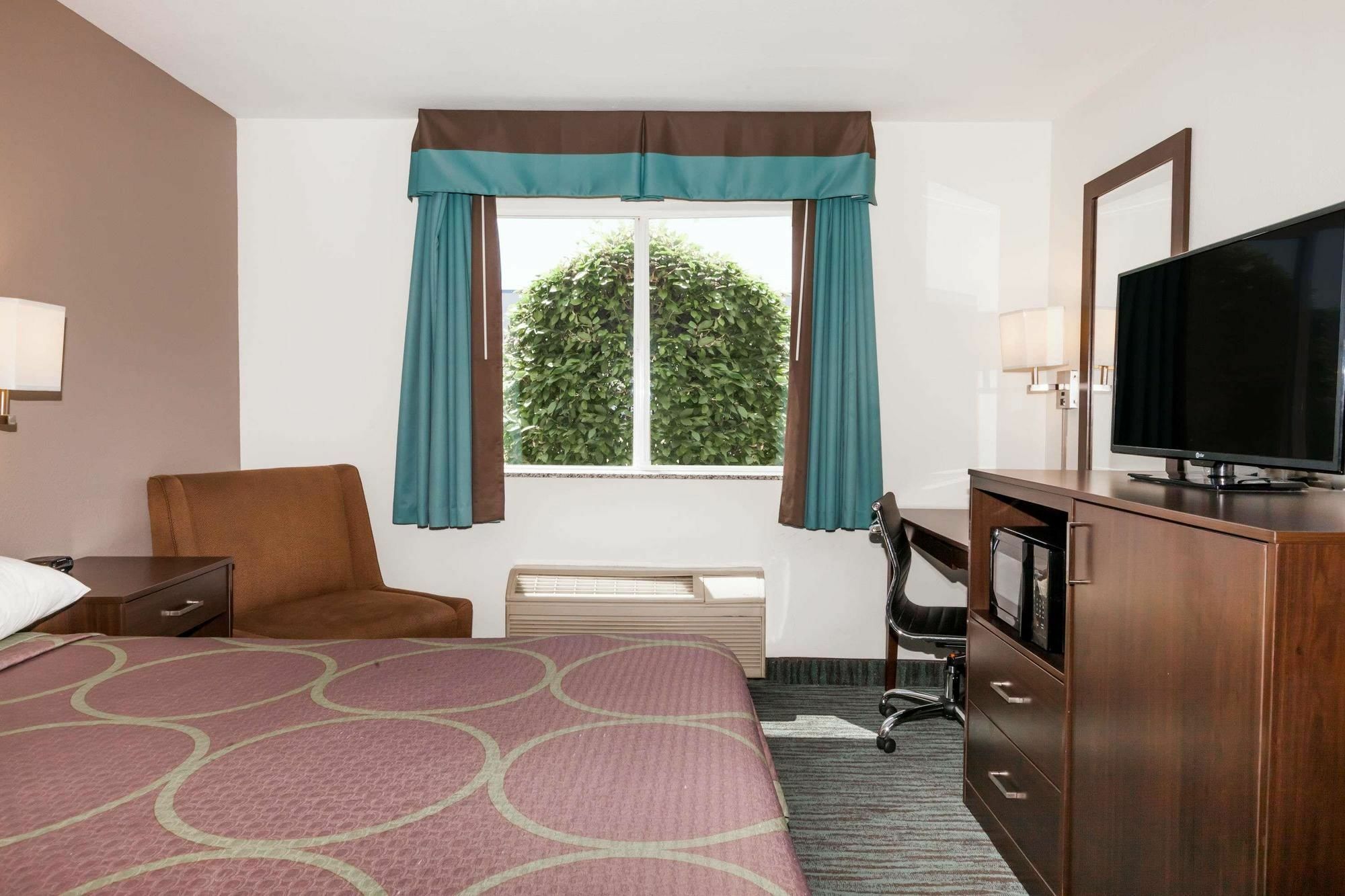 Hotel Super 8 By Wyndham Gresham/Portland Area Or Exteriér fotografie